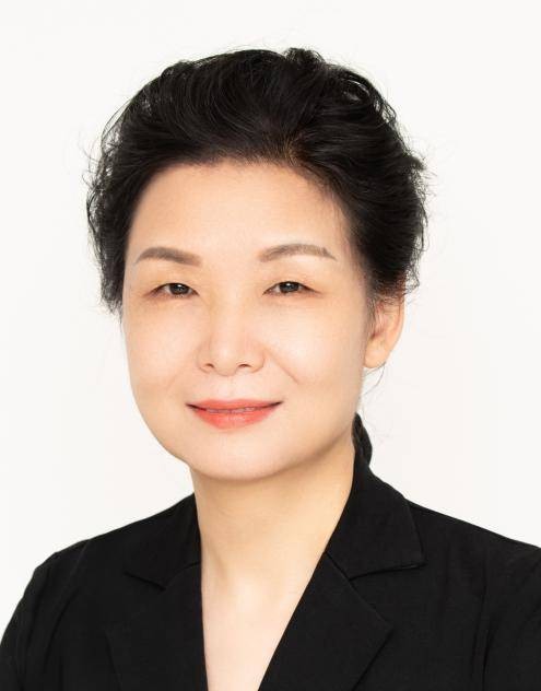 王利霞（郑州大学工程力学系教授）
