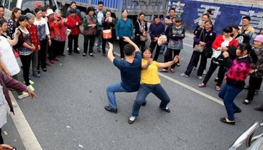 尬舞（街舞对抗）