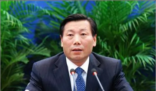 胡亚东（中国交通运输协会会长）
