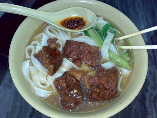 牛腩粉