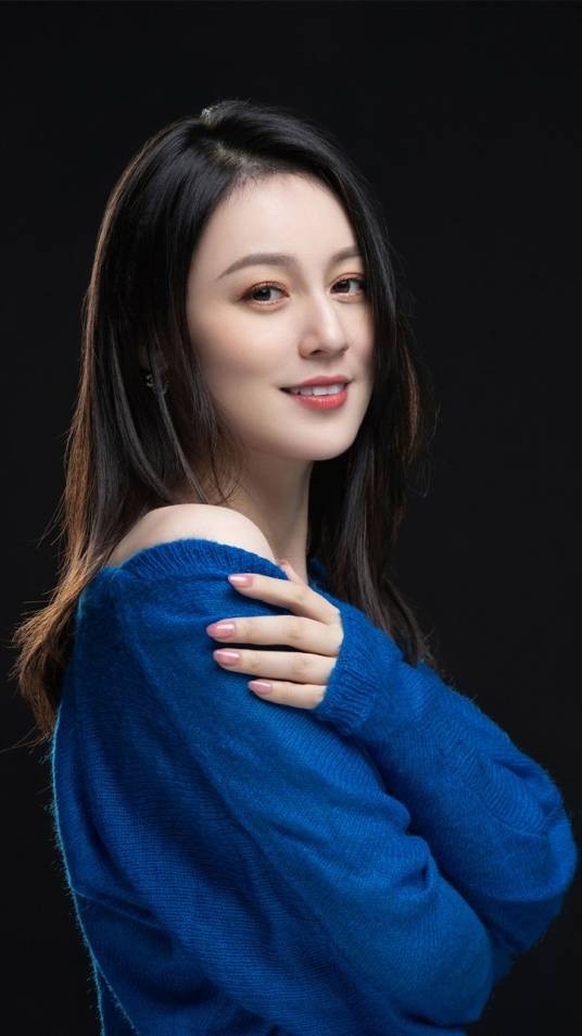 唐艺(中国内地女歌手、模特)