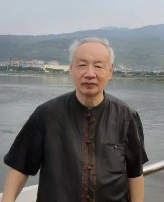 欧阳健（山西大学文学院教授）