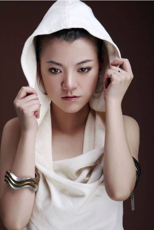 林丽（中国内地女歌手）