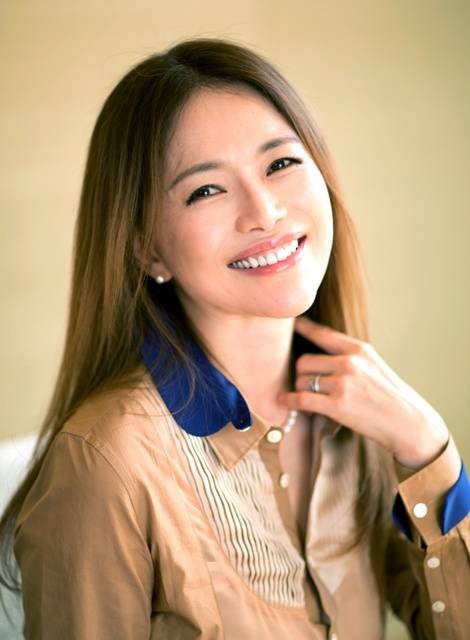 青田典子