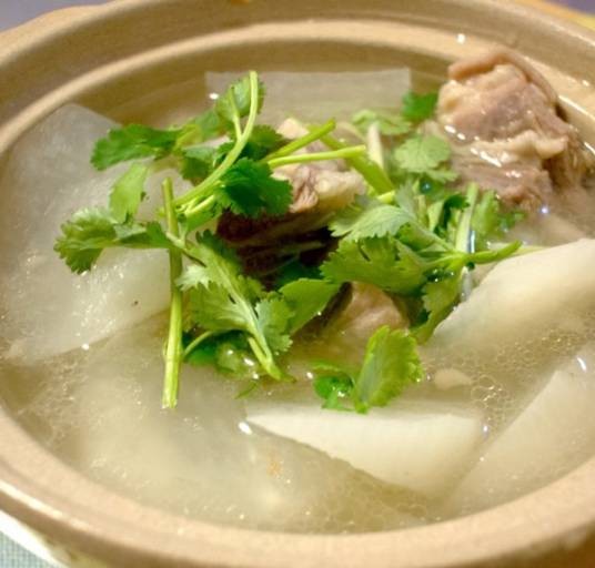 萝卜炖羊排