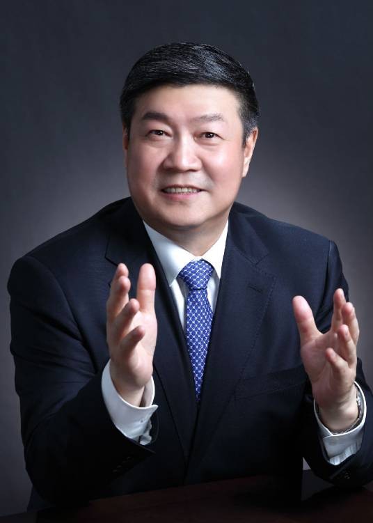 王文彪（亿利资源创始人、库布其治沙带头人）