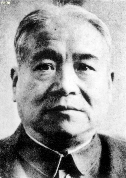 冀朝鼎