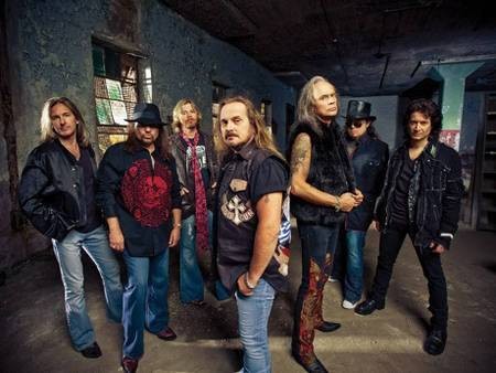 Free bird（美国摇滚乐队Lynyrd Skynyrd演唱歌曲）