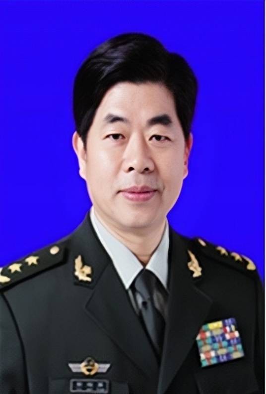薛国强（中国人民武装警察部队原副司令员）