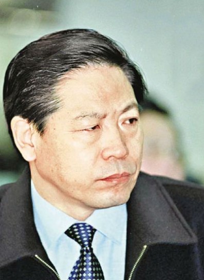 侯伍杰