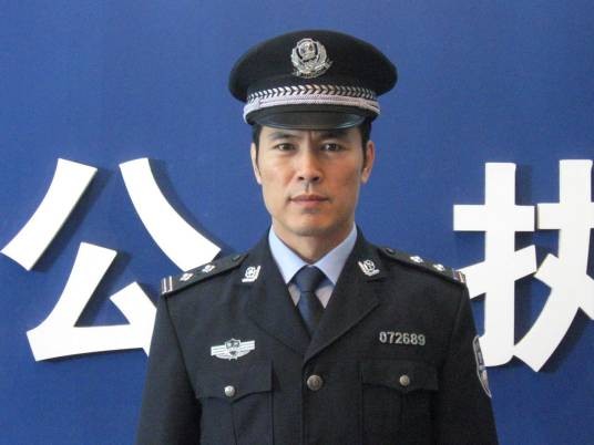 丁军（中国内地男演员）