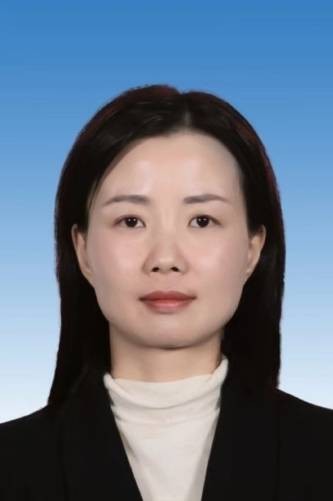习覃