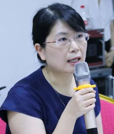 张劲妮