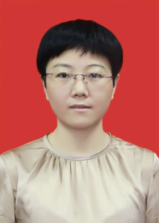 李晓云(江西省上饶市鄱阳县政府党组成员、副县长)