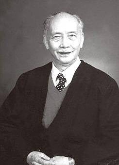 谢韬（原中国人民大学副校长）