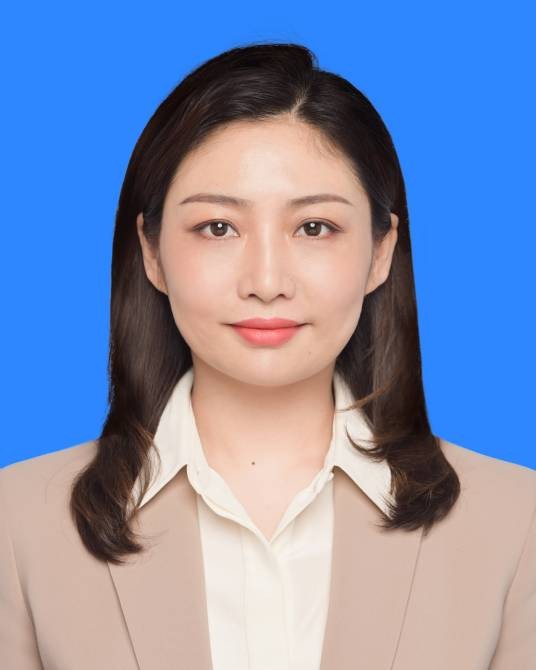 王萍萍（吉林省吉林市磐石市委副书记、磐石市政府党组书记、市长）