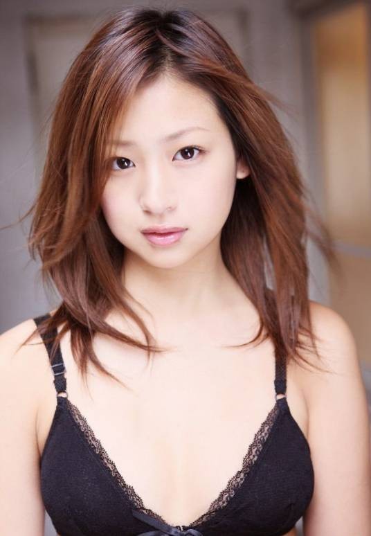 佐山彩香