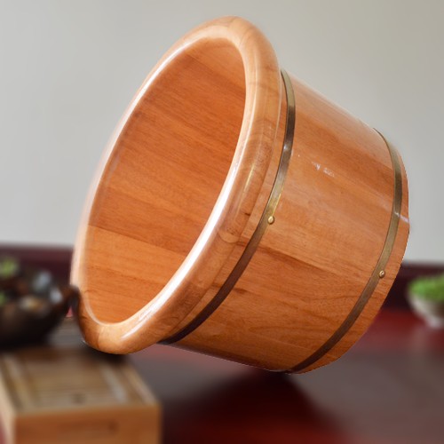 泡脚木桶