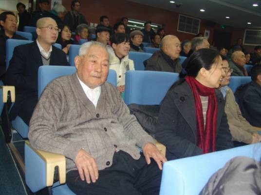 马宾（冶金工业部原副部长、鞍山钢铁公司原总经理）