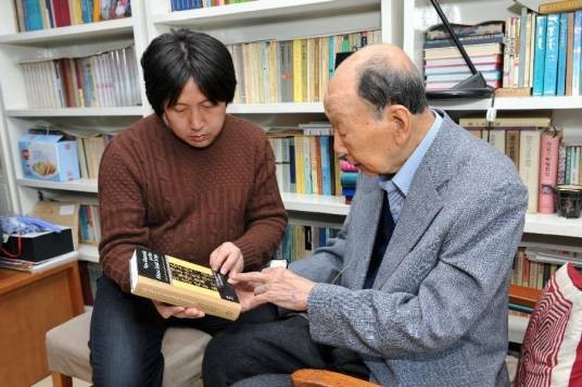 语言学家