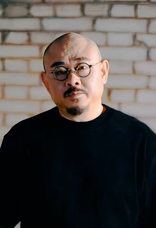 刀郎(中国内地流行乐男歌手、词曲作者、音乐人)