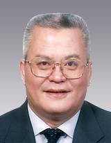 周吉平（中国石油天然气集团公司原董事长、党组书记，中国延安精神研究会副会长）