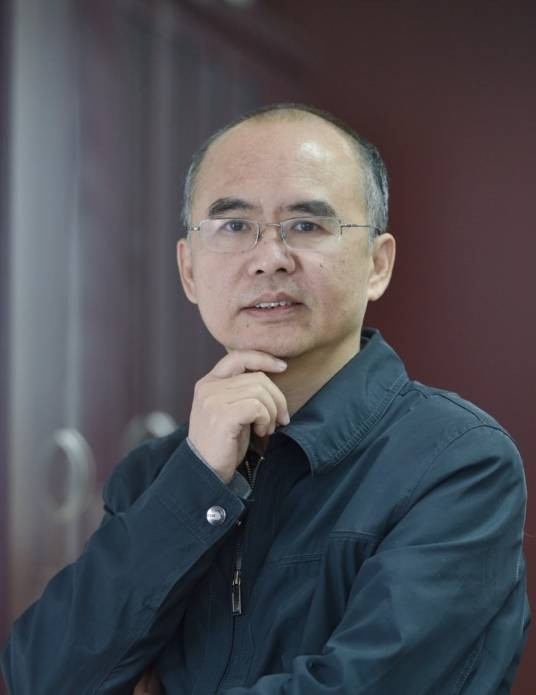 朱坤（中国工程院院士、飞行器设计专家）