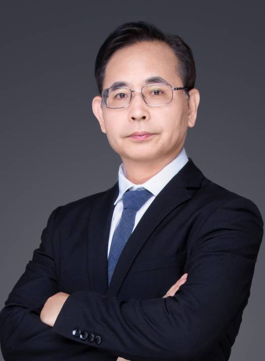 周晓华（国际统计学会会士，美国统计学会会士，美国科学促进会会士，北京大学生物统计系主任）