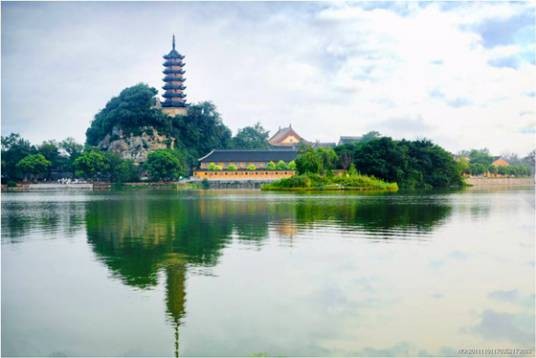 金山风景区（江苏省镇江市的国家AAAAA级旅游景区）