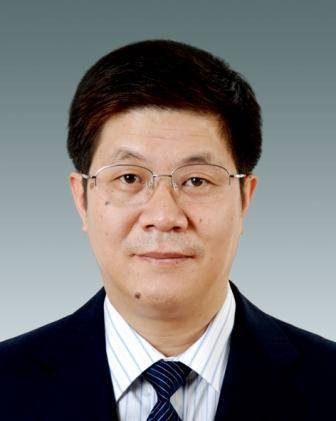 岳华峰