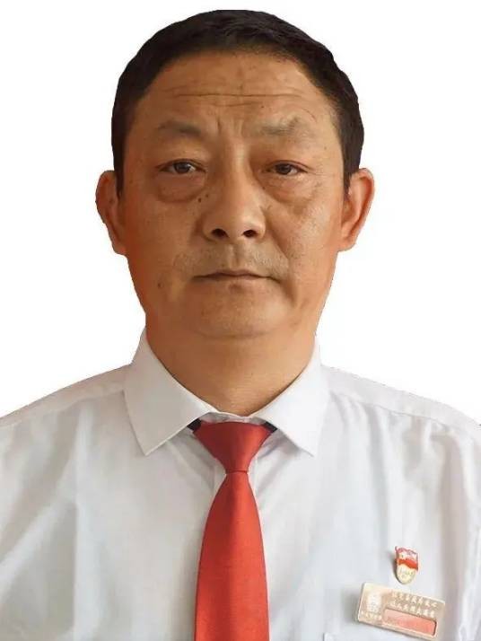 李海明（河北张家口市蔚县信访局局长、县公安局副局长）
