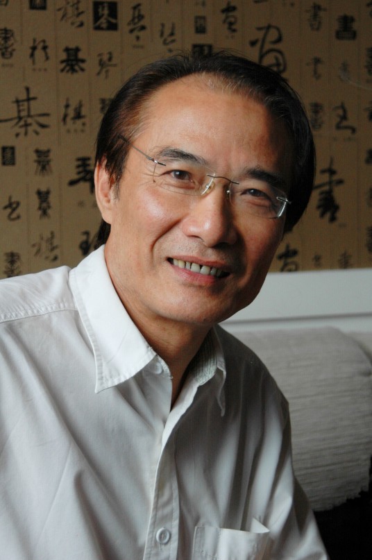 夏斌(国务院发展研究中心金融研究所名誉所长)
