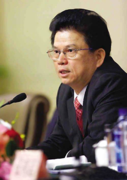 邓维龙