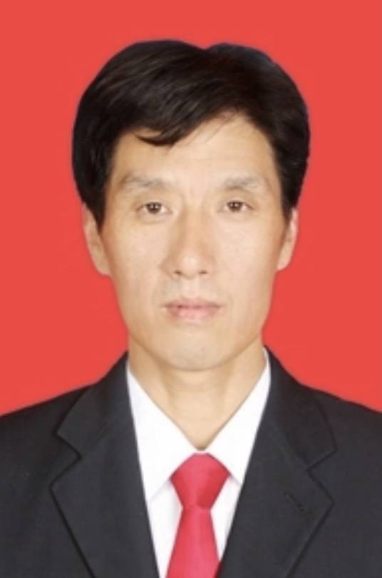 孟凡刚（新疆维吾尔自治区农业农村厅原党组成员、副厅长）