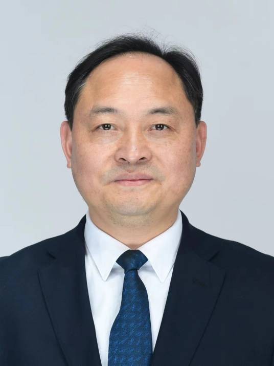 颜长文