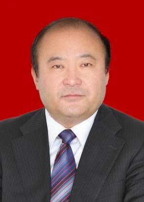 张少军（山东省青岛市政协原主席）