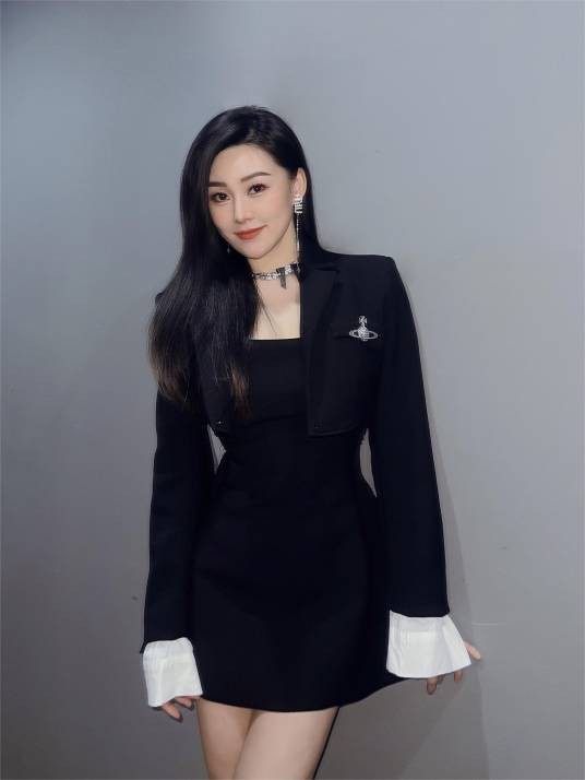 毛泽少