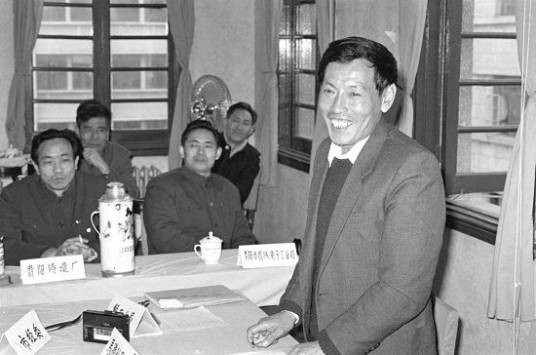 马胜利（承包国有企业的第一人）