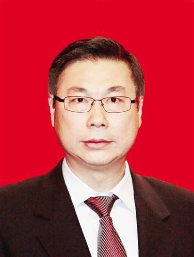 陈冰冰（安徽省人大常委会委员、省人大社会建设委员会主任委员、省人大常委会社会建设工作委员会主任）