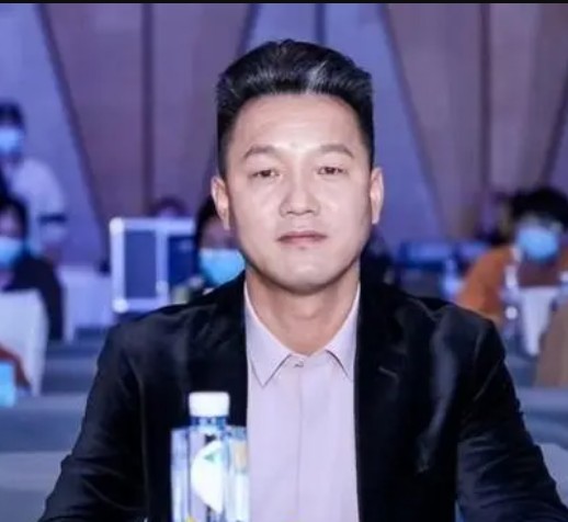 张俊成(北大保安成人高考第一人,长治市科技中等职业学校校长)