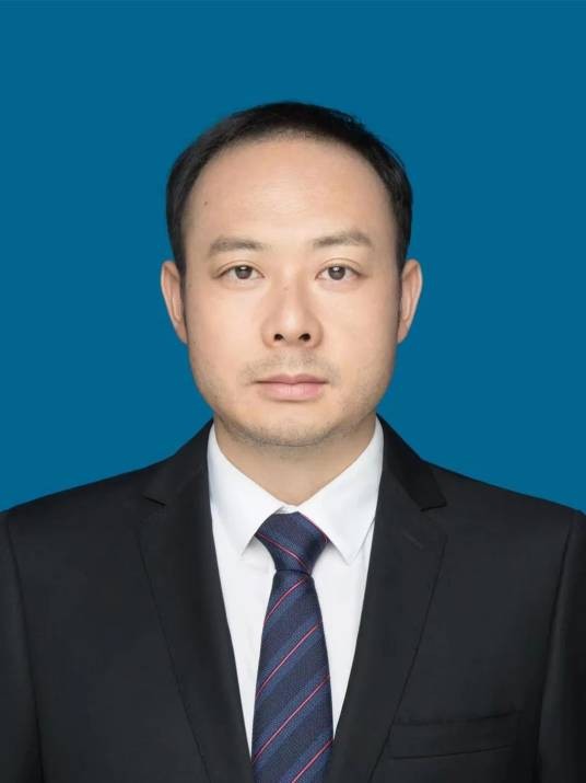 董亮（贵州省铜仁市委常委、市人民政府副市长）