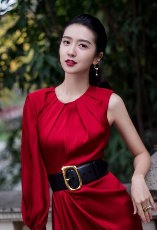 许龄月