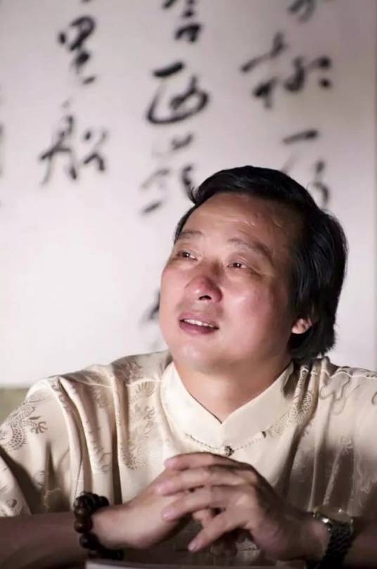 刘一（中国书法家协会会员）