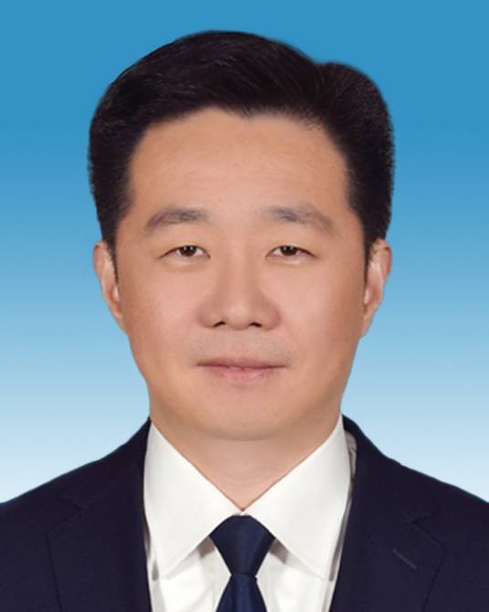 王锡章（福建省公安厅党委委员，福州市人民政府党组成员、副市长，市公安局党委书记、局长、督察长）