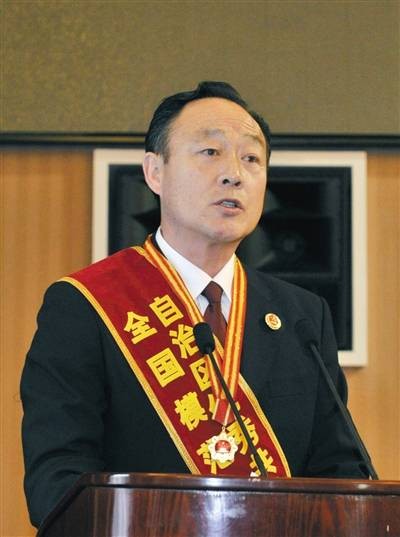 张飚（新疆石河子市检察院监所检察科原检察员）