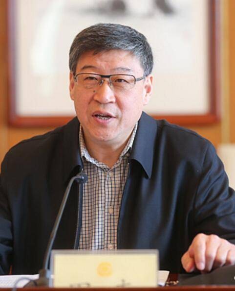 田杰（曾任第十三届全国政协提案委员会驻会副主任）