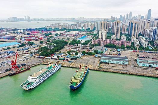 秀英港