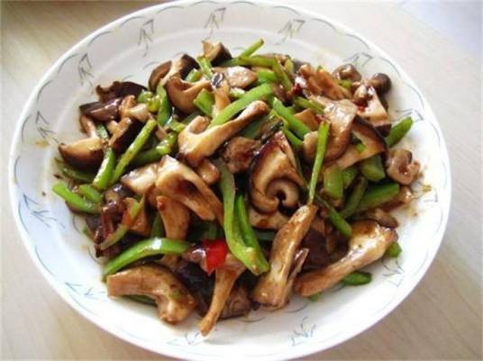 炒香菇