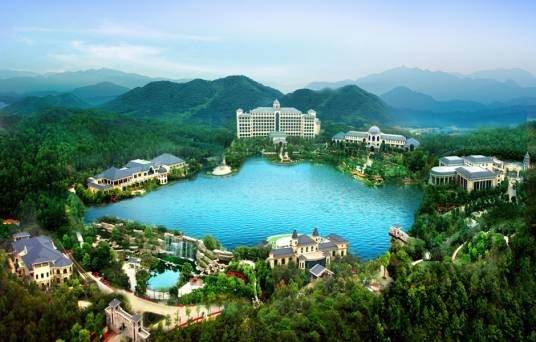 聚龙湾天然温泉度假村