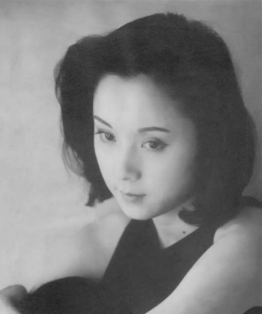 张静林（1987版《红楼梦》晴雯的扮演者）